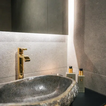 Luxurious Rakka, Yllaes Διαμέρισμα *