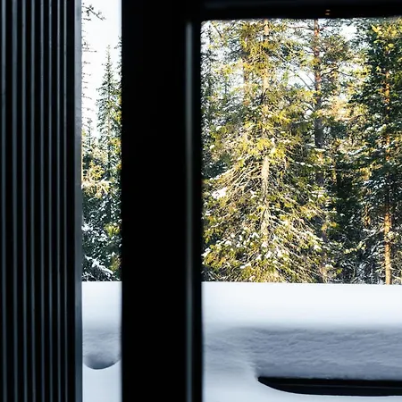 Luxurious Rakka, Yllaes Äkäslompolo