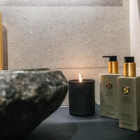 Luxurious Rakka, Yllaes * Äkäslompolo